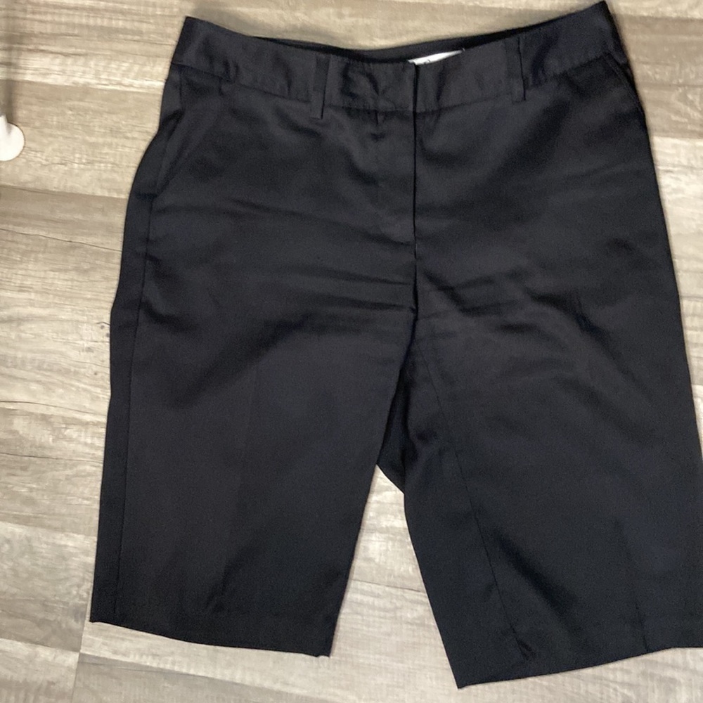 Greg Norman Black Golf Shorts Size 4